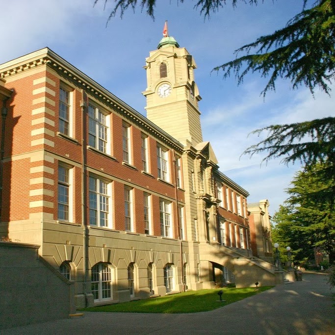 Camosun College Lansdowne Campus | 3100 Foul Bay Rd, Victoria, BC V8P 5J2, Canada | Phone: (250) 370-3000