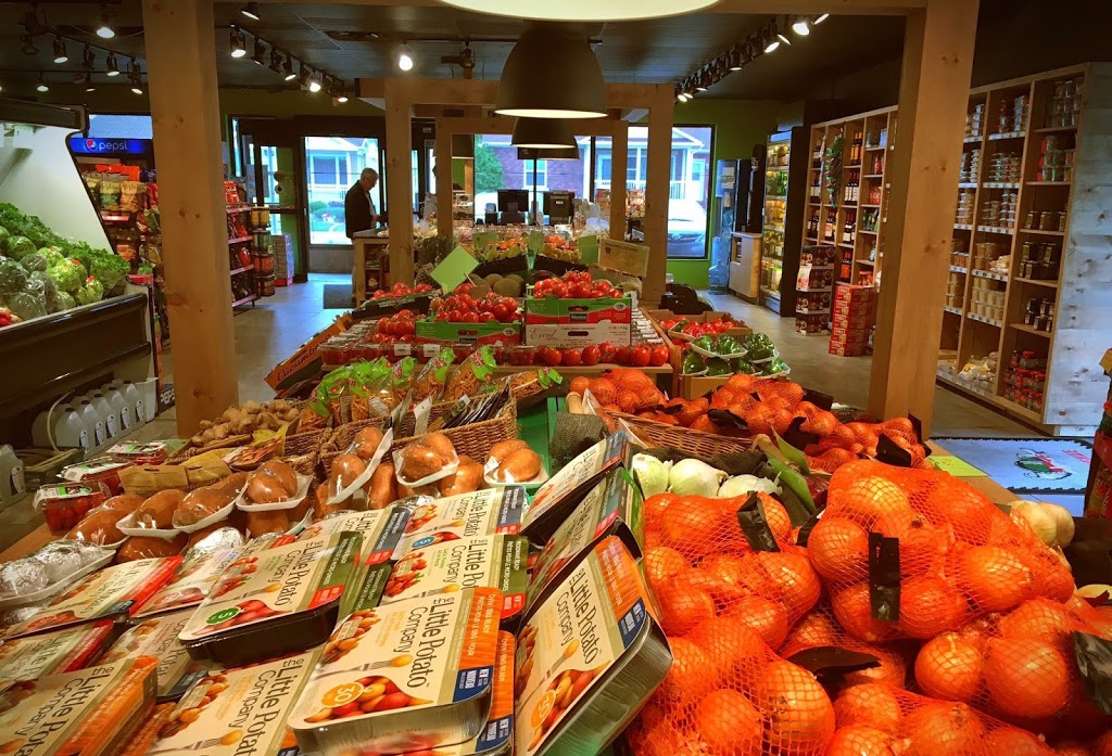 Les Halles de L alimentation inc. | 522 Rue Saint Alphonse-Sud, Thetford Mines, QC G6G 3V8, Canada | Phone: (418) 338-6116