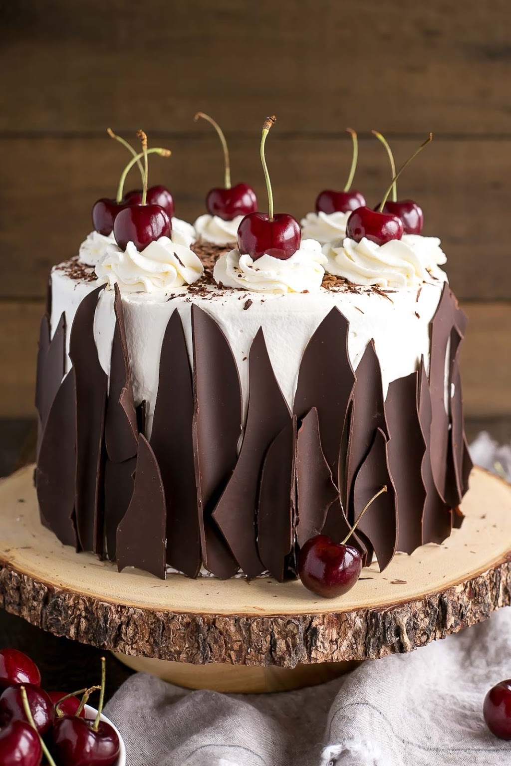 THE CHOCOLATIER | 22 Meadowcrest Ln, Brampton, ON L7A 0S5, Canada | Phone: (647) 676-1806