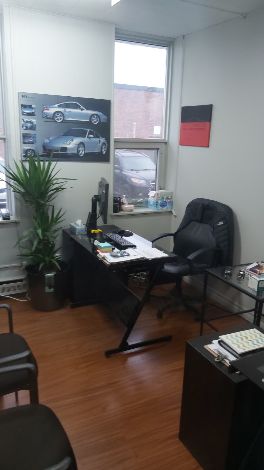 Automech Used Vehicles | 1375 Britannia Rd E Unit #2, Mississauga, ON L4W 1C7, Canada | Phone: (800) 906-2910