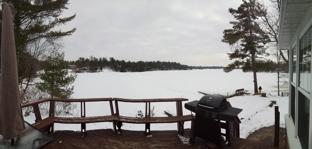 Tea Lake Cottages | 6892 Upper Big Chute Rd, Coldwater, ON L0K 1E0, Canada | Phone: (705) 906-9390