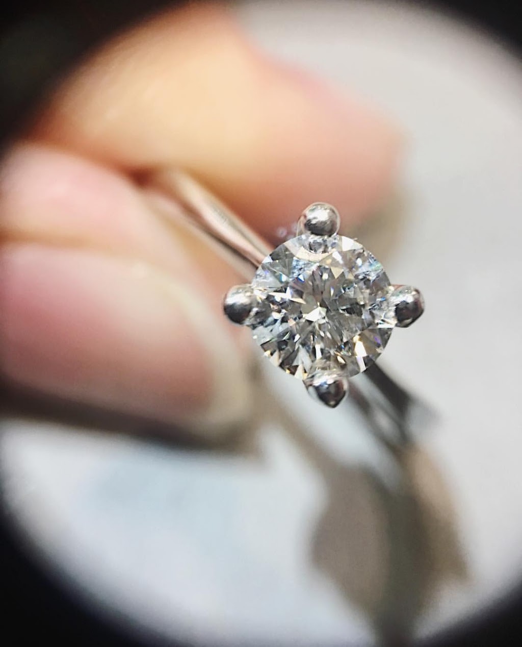 L.J. & Diamonds | 1 Eglinton Square Unit 56, Scarborough, ON M1L 2K1, Canada | Phone: (416) 385-1647