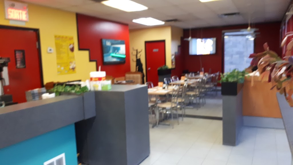 Coq-O-Bec | 907 Montée Masson, Terrebonne, QC J6W 2Z9, Canada | Phone: (450) 492-4444