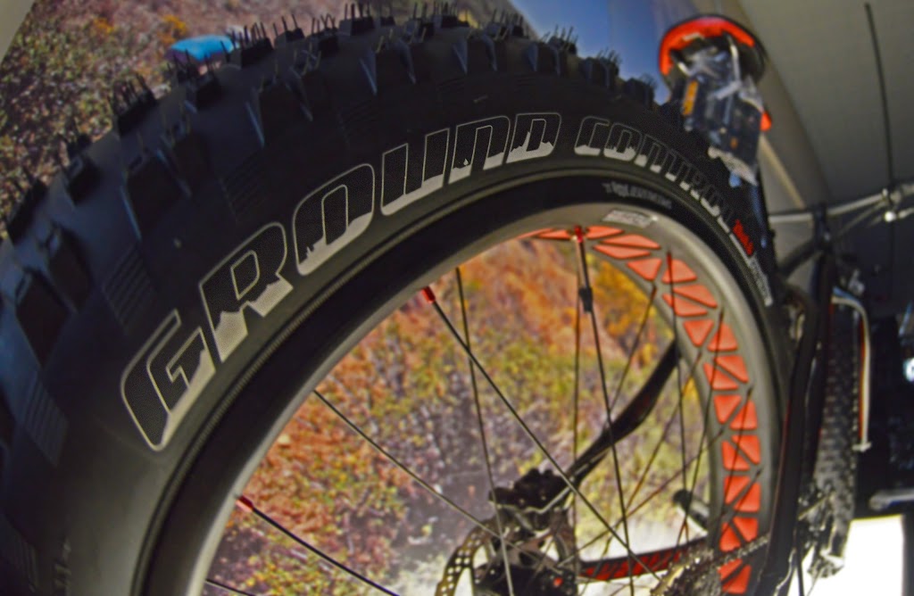 To Wheels | 134 Dundas St, London, ON N6A 1G1, Canada | Phone: (519) 434-4301