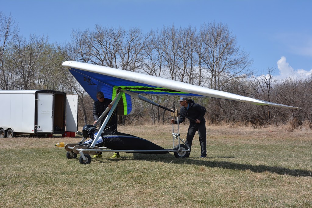 Infinity Hang Gliding School and Flight Park | 36444 Rng Rd 24, RedDeer County, AB T4G 0N1, Canada | Phone: (403) 507-0300