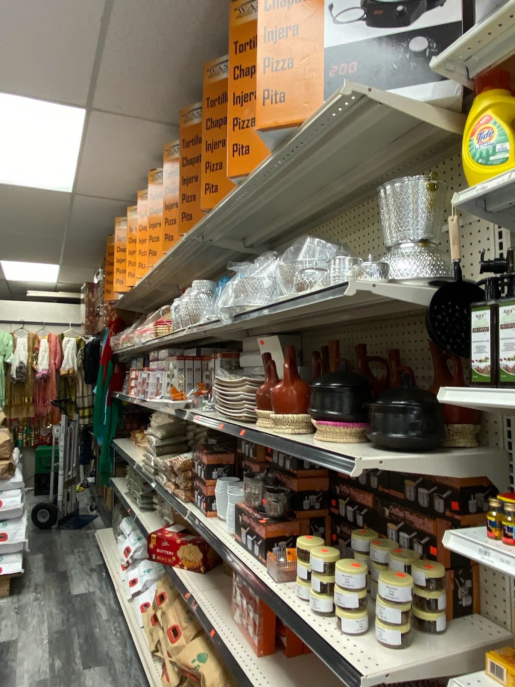 Merhaba convenience store | 483 Kennedy Rd, Scarborough, ON M1K 2B1, Canada | Phone: (647) 847-8524