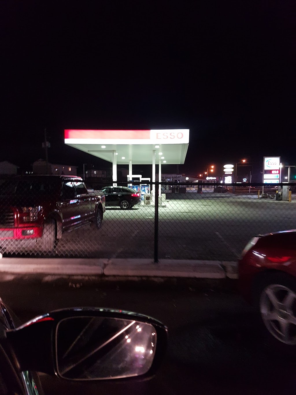 Esso | 1003 Kingsway, Sudbury, ON P3B 2E6, Canada | Phone: (705) 566-0218