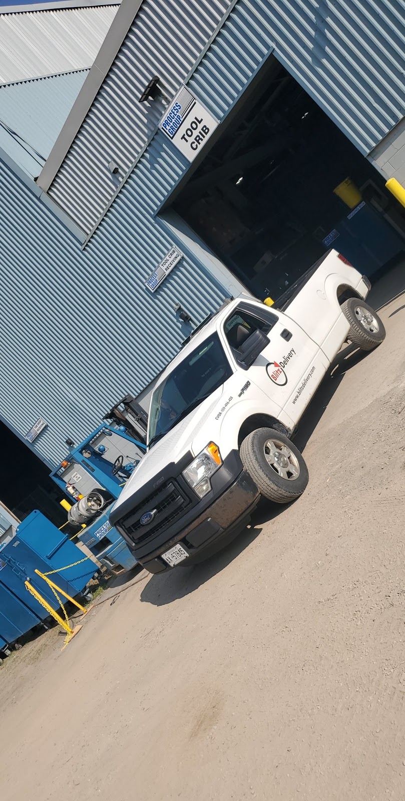 Blitz Delivery | 1121 Townline Rd, Puslinch, ON N0B 2J0, Canada | Phone: (519) 841-7618