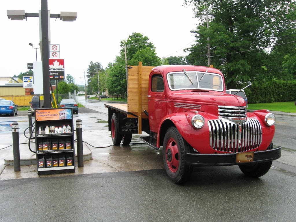 Petro-Canada | 151 Rue Saint-Lambert, Sherbrooke, QC J1C 0N8, Canada | Phone: (819) 846-4020