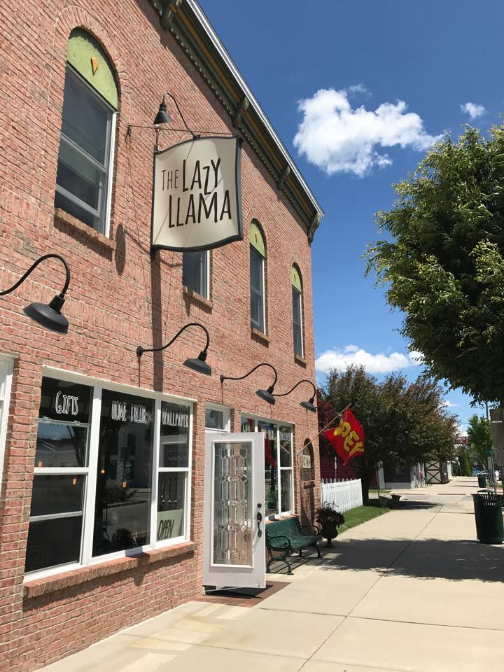 The Lazy Llama | 214 Broadway St, Marine City, MI 48039, USA | Phone: (810) 676-5128