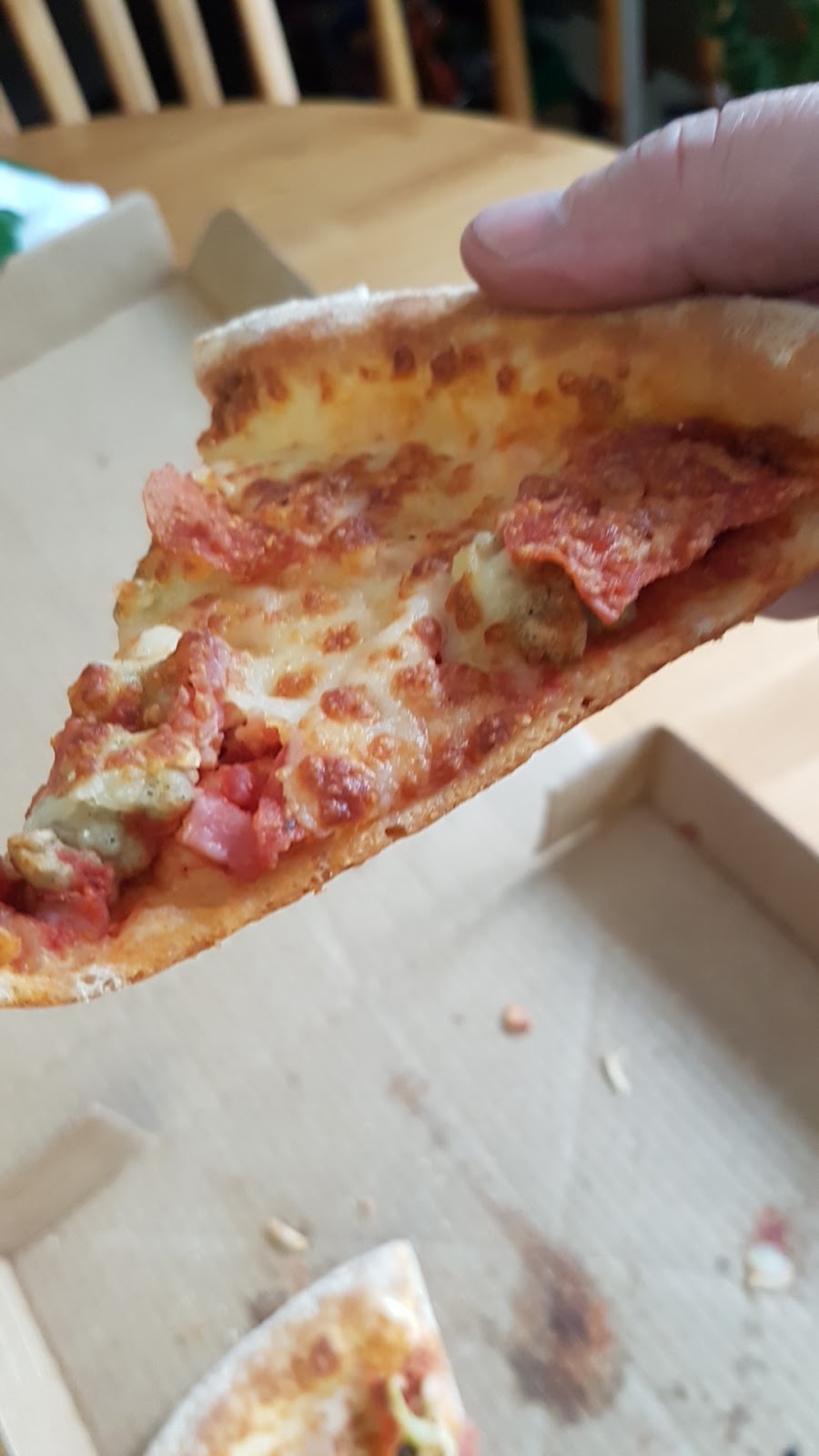 Papa Johns Pizza | Store #9184, 18 Arbour Lake Way NW, Calgary, AB T3G 5X4, Canada | Phone: (403) 693-4440