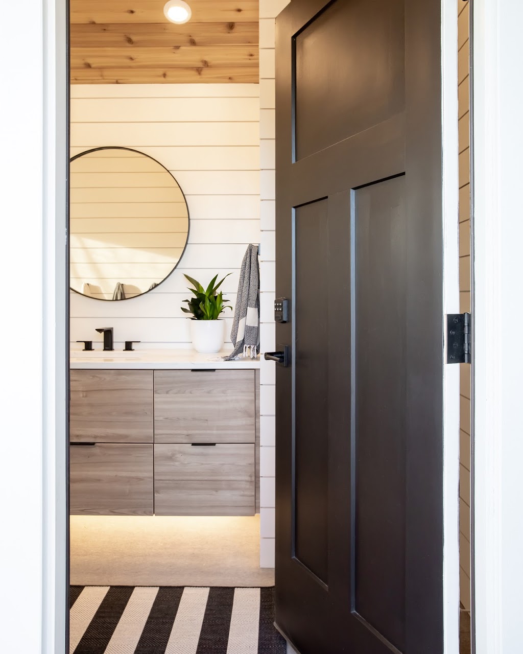 Erin VanderSluis Design | 19 Legacy Ln, Chatham, ON N7M 0J4, Canada | Phone: (519) 437-8094