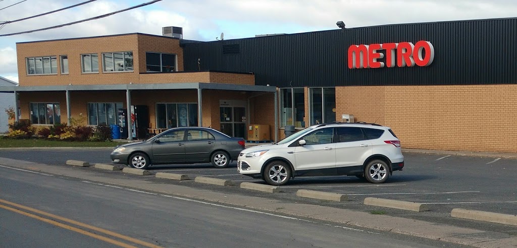 Metro Ste-Croix | 6452 Rue Principale, Sainte-Croix, QC G0S 2H0, Canada | Phone: (418) 926-2267