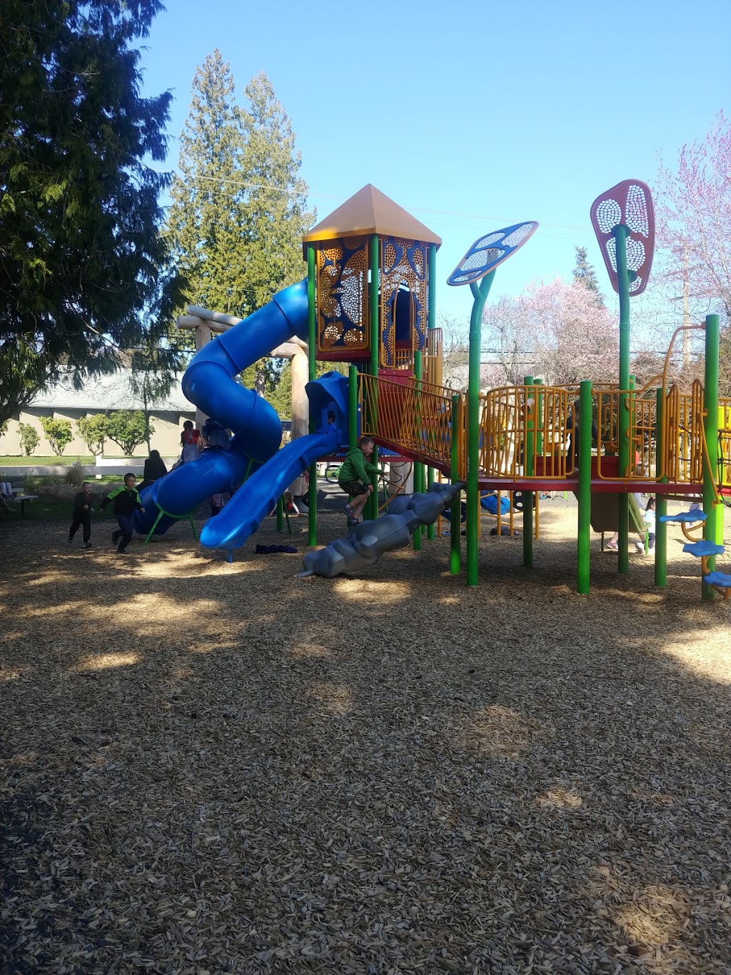 Centennial Park - Off Leash Dog Area | 3C9, 14600 North Bluff Rd, Surrey, BC V4A 1R4, Canada | Phone: (604) 541-2161