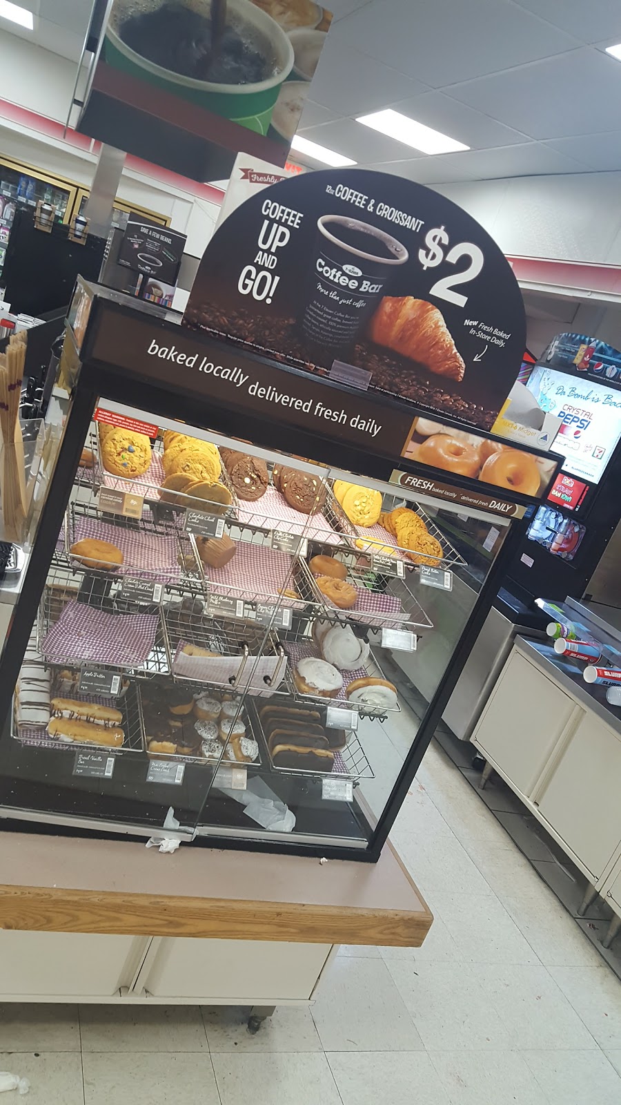 7-Eleven | 506 Fifth St, Nanaimo, BC V9R 1P1, Canada | Phone: (250) 754-5631