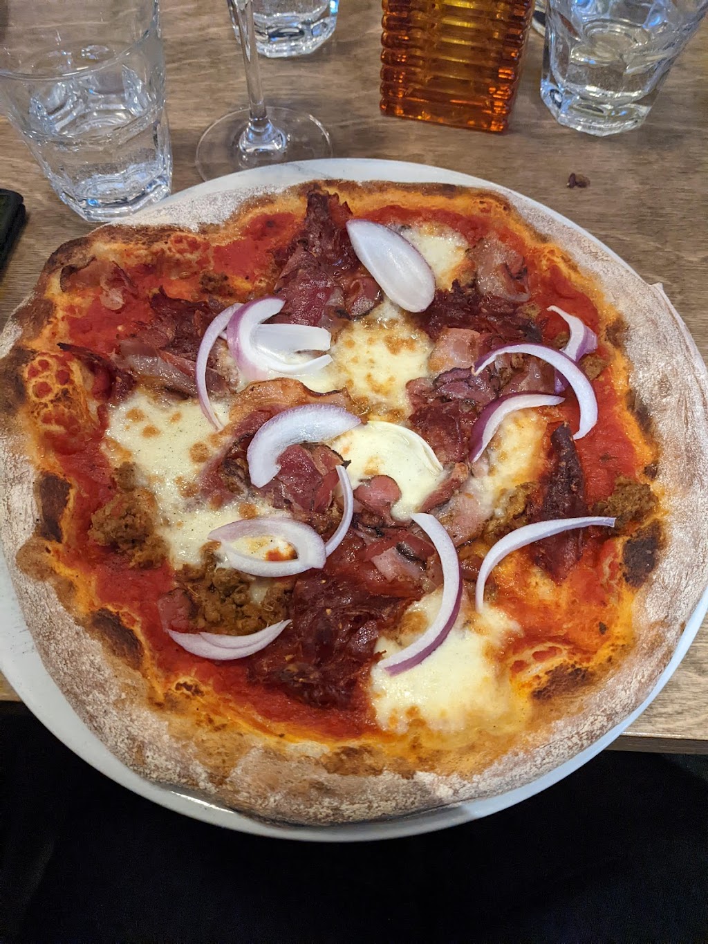 Pizzeria Geppetto | 537 Bd Sir-Wilfrid-Laurier, Mont-Saint-Hilaire, QC J3H 4X7, Canada | Phone: (450) 281-1311
