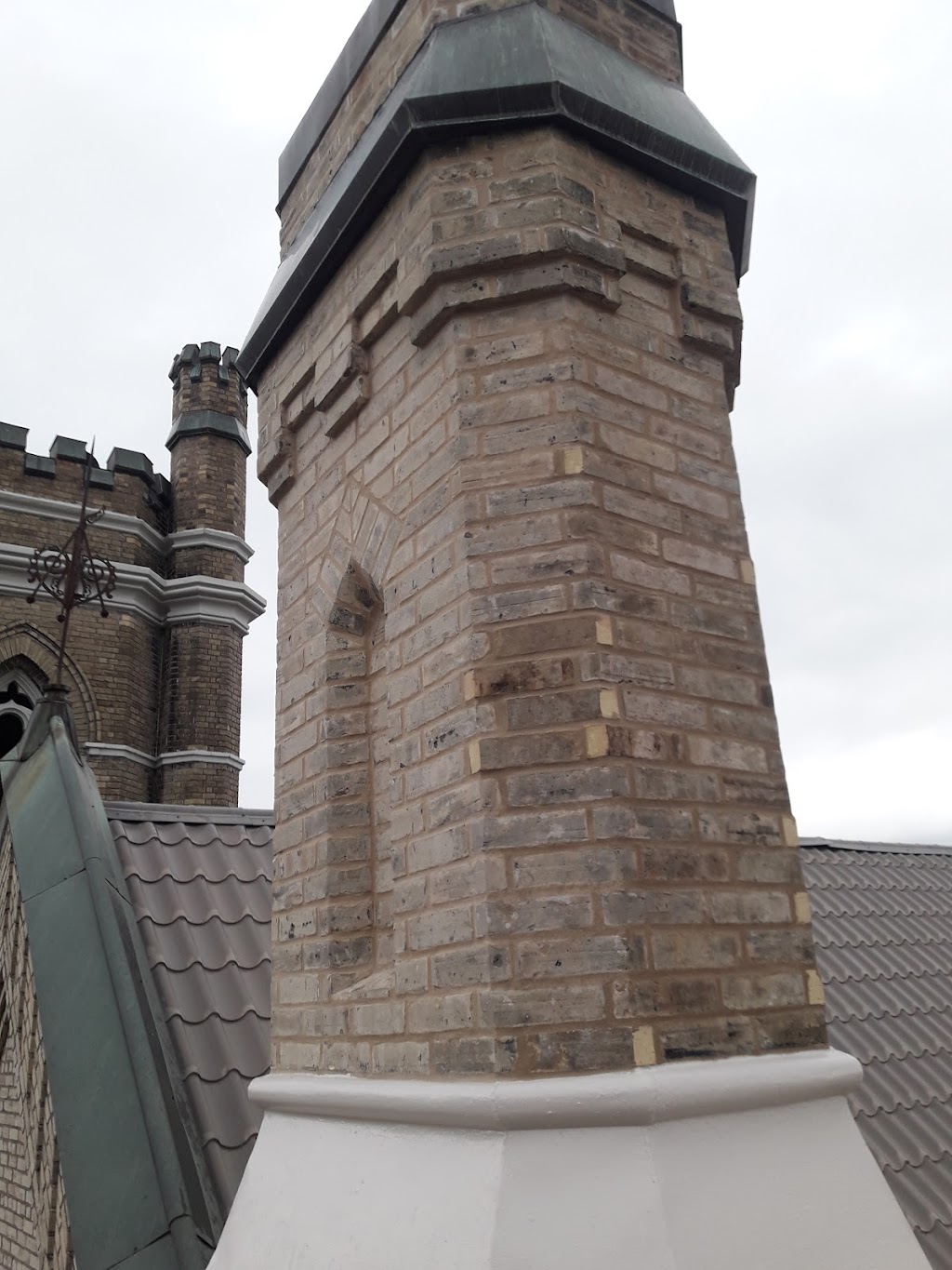 Eastern Restoration Peterborough | 2643 Lakefield Rd, Peterborough, ON K9J 6X5, Canada | Phone: (705) 743-8832