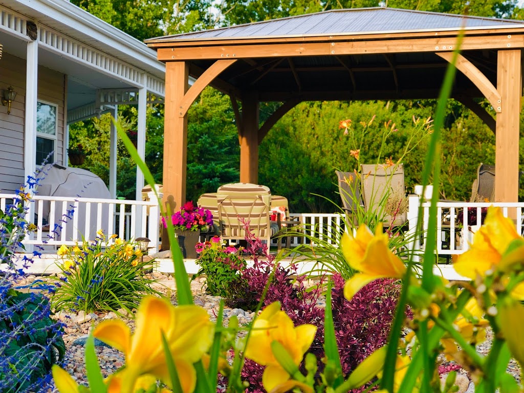 Inn On The 10th | 1 Emerald Pl, Spiritwood, SK S0J 2M0, Canada | Phone: (306) 841-7090