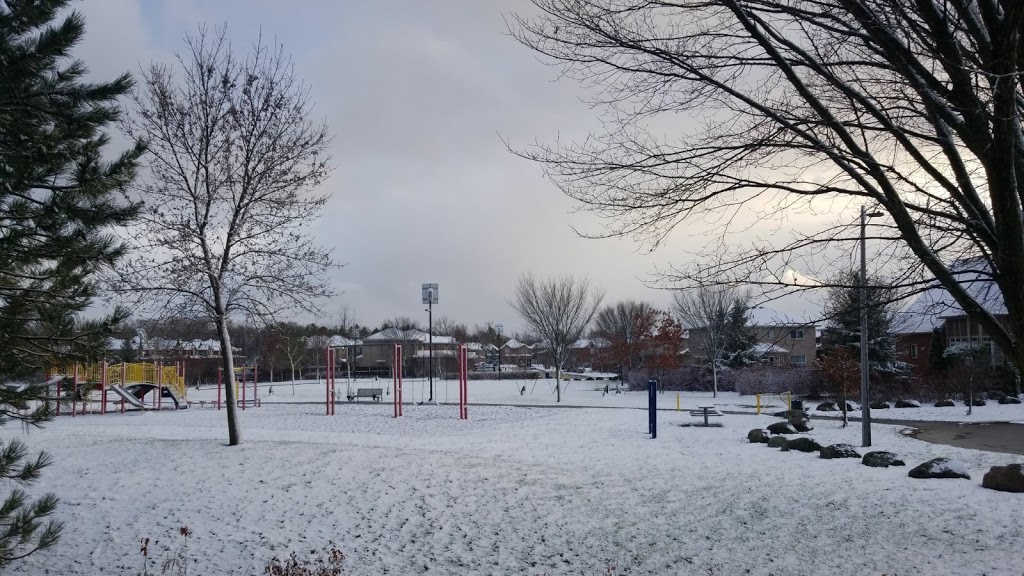 Bayview Park | 106 Bayview Ave, Keswick, ON L4P 2S9, Canada