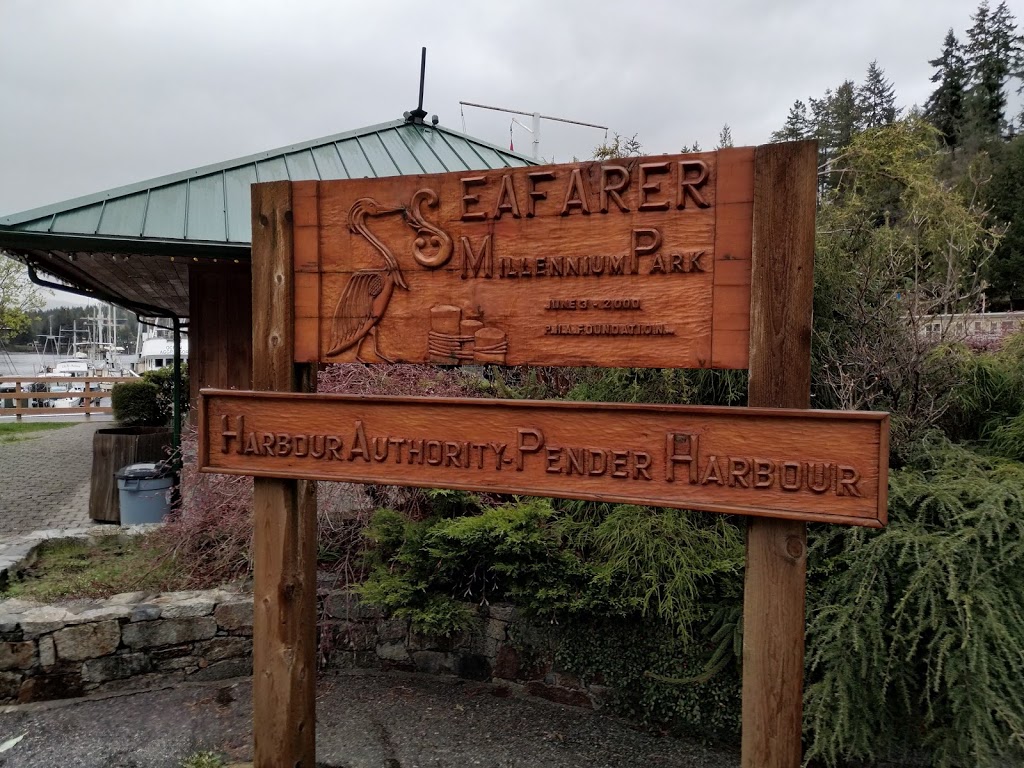 Gulf Rascal Charters | Madeira Park Rd, Madeira Park, BC V0N 2H0, Canada | Phone: (604) 741-3683