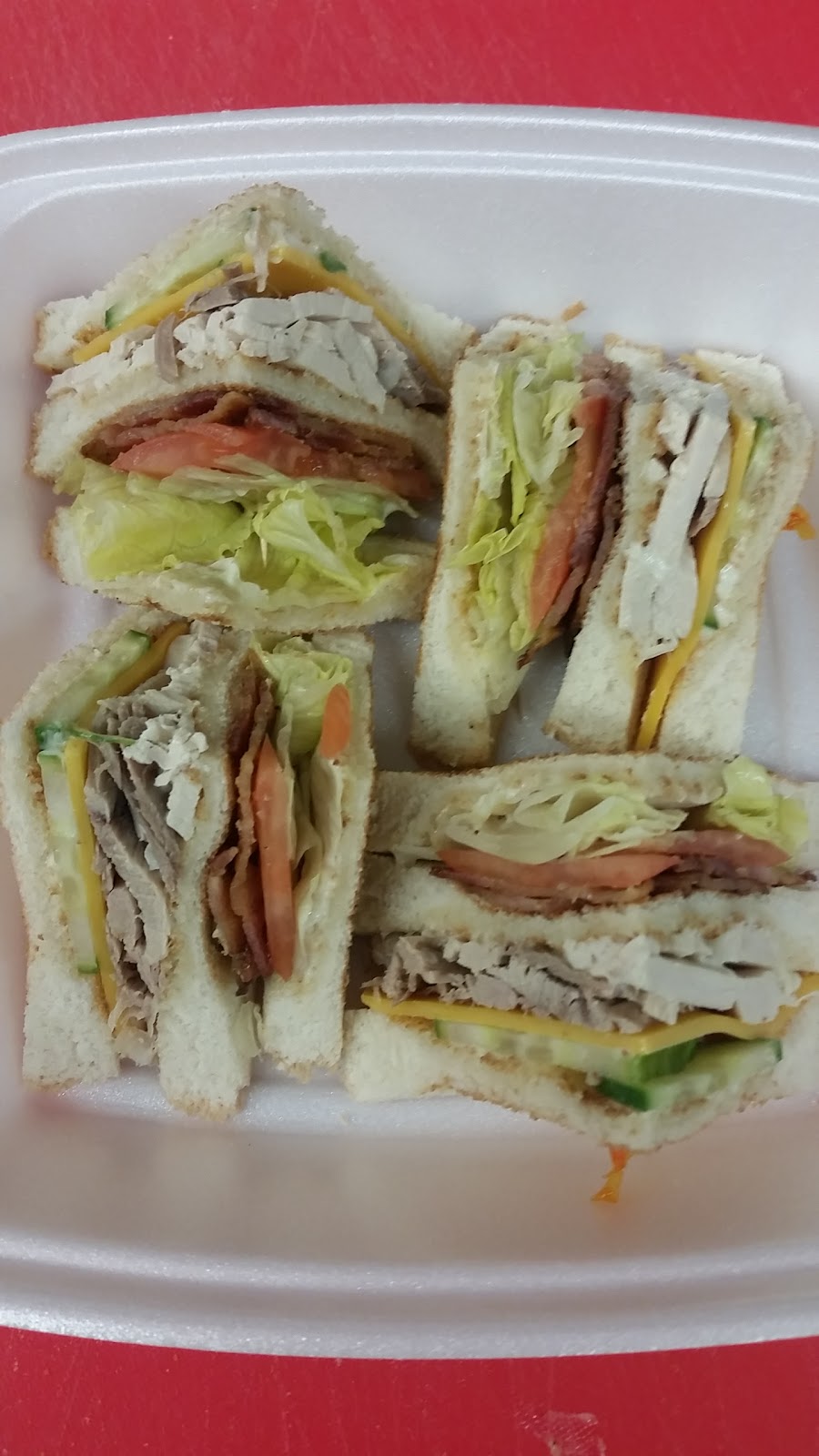 Crossroads Restaurant | 10401 Hwy 17, Verner, ON P0H 2M0, Canada | Phone: (705) 594-1818