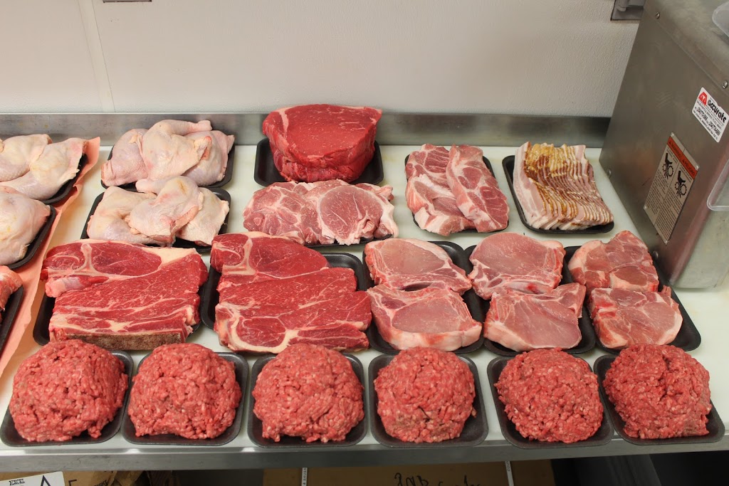 Cantors Quality Meats & Groceries | 1445 Logan Ave, Winnipeg, MB R3E 1S1, Canada | Phone: (204) 774-1679