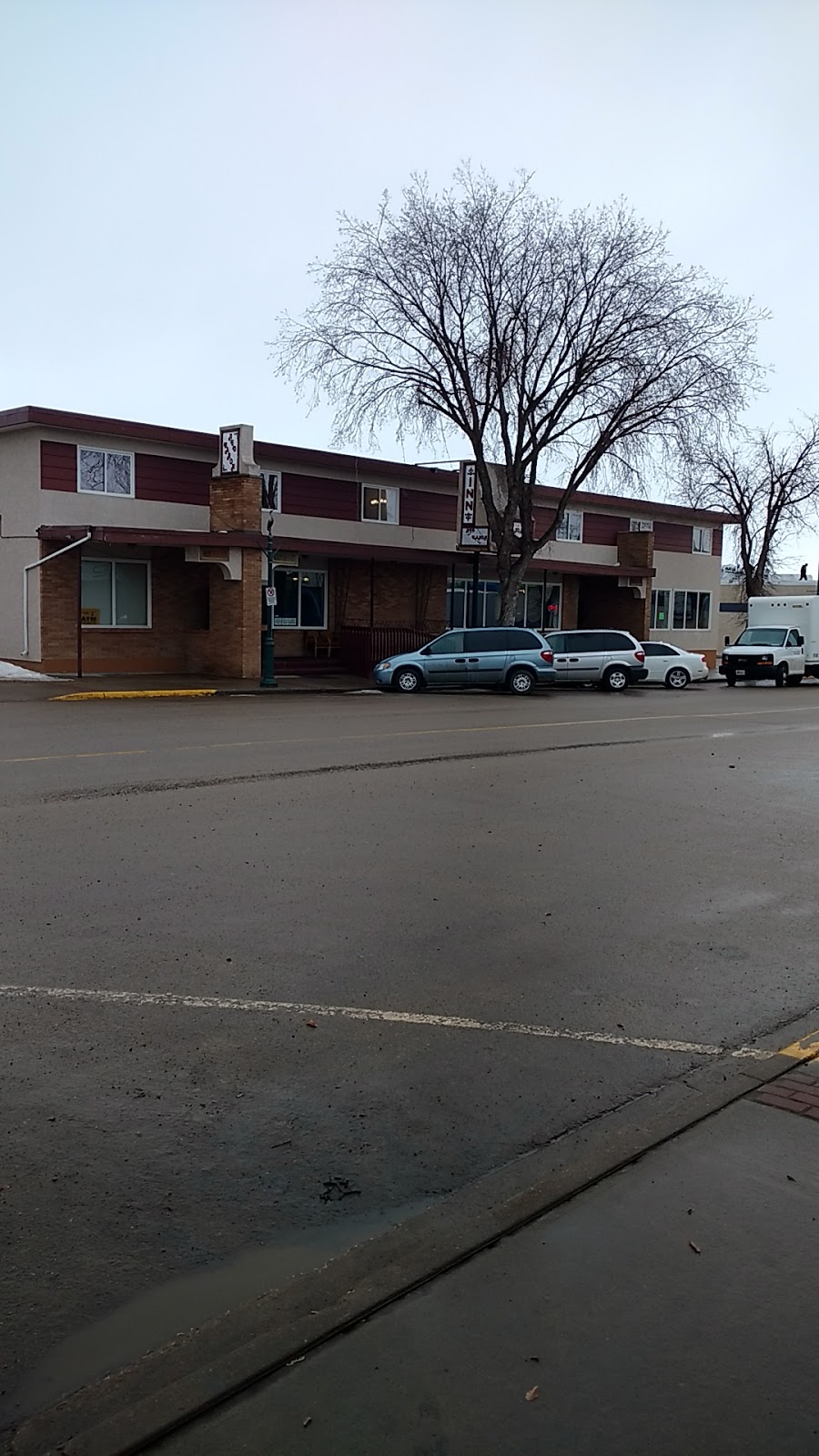 Red Baron Inn | 5011 50 St, Barrhead, AB T7N 1L1, Canada | Phone: (780) 674-2336