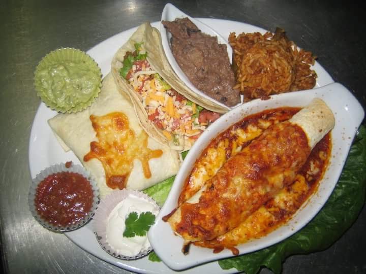 Casa La Piñata | 24 Route de Rawdon, Saint-Alphonse-Rodriguez, QC J0K 1W0, Canada | Phone: (450) 883-1544