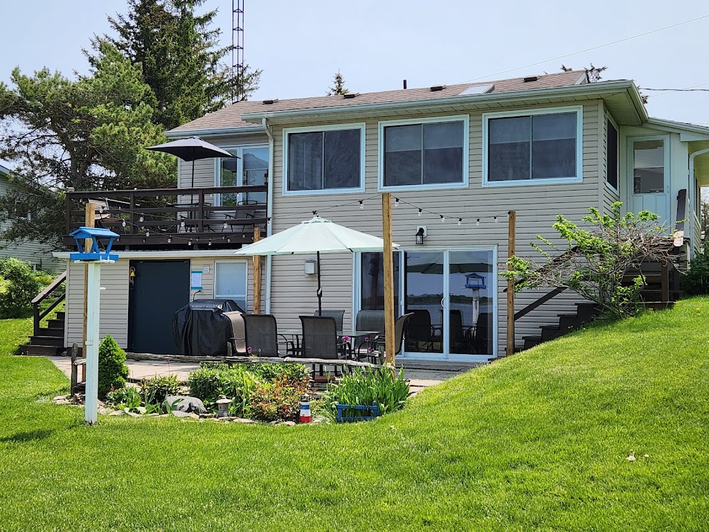 Hay Bay Lakehouse | 543 S Shore Rd, Greater Napanee, ON K7R 3K7, Canada | Phone: (905) 902-2568