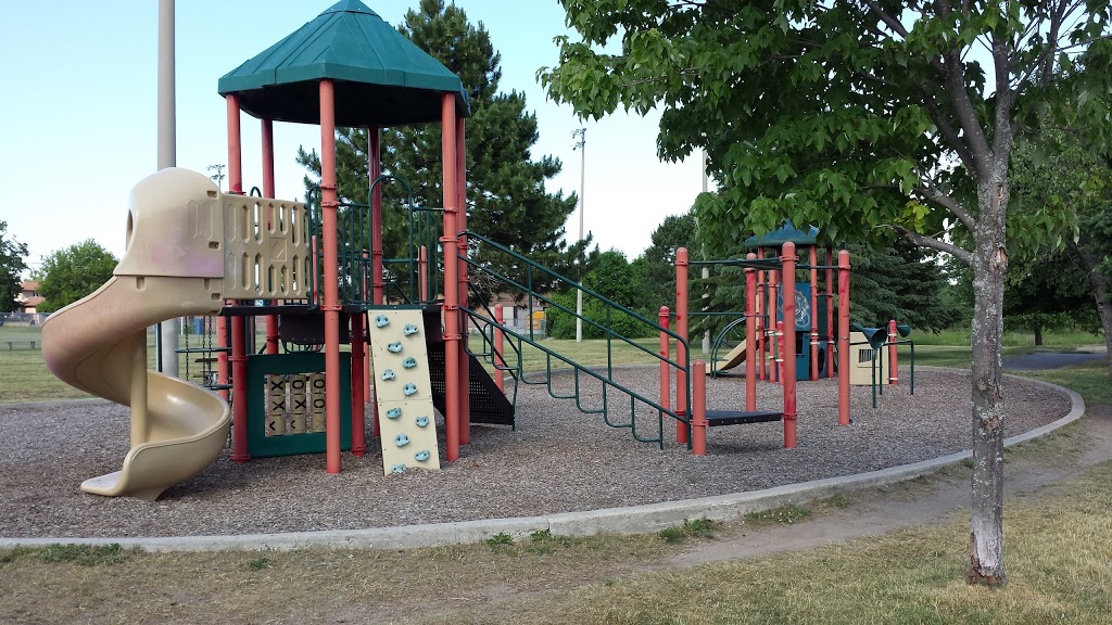 Eastview Park | 453 Grove St E, Barrie, ON L4M 6H6, Canada
