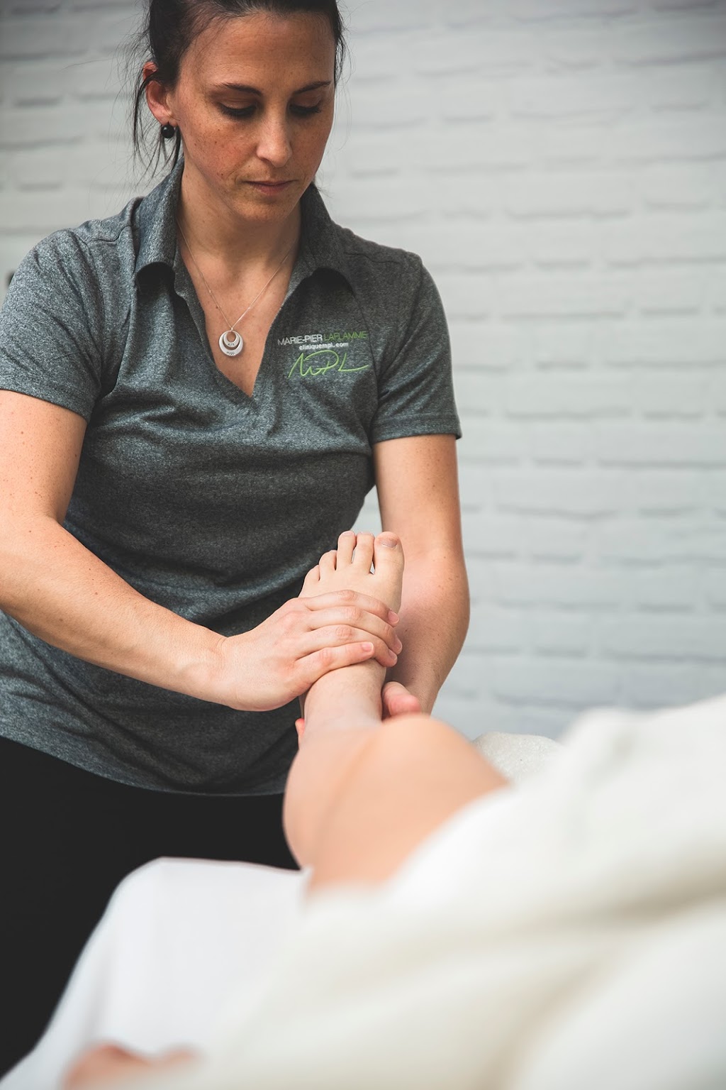 Clinique Marie-Pier Laflamme | 37 Rang Gaspé, Saint-Apollinaire, QC G0S 2E0, Canada | Phone: (418) 881-3328