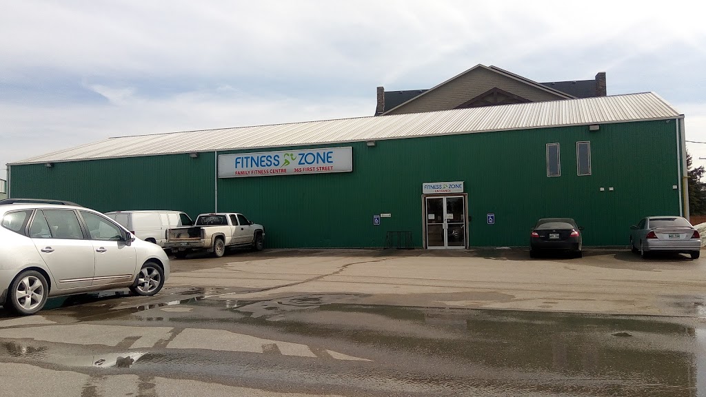 Fitness Zone | 365 1 St, Steinbach, MB R5G 0T6, Canada | Phone: (204) 326-4885