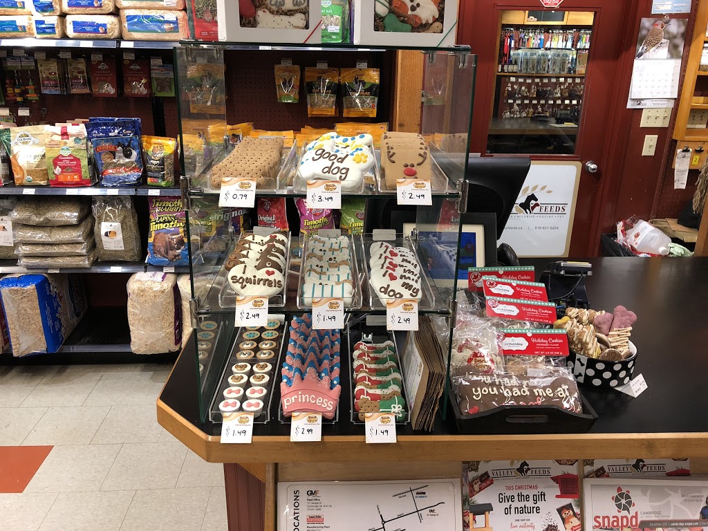 Valley Feeds | 486 Main Street E, Cambridge, ON N1R 5S7, Canada | Phone: (519) 621-5204
