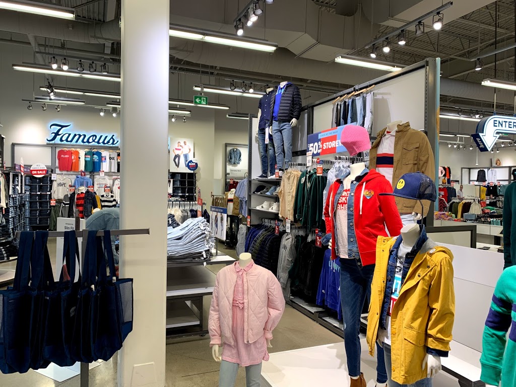 Old Navy Outlet | ANCHOR K, 5000 Canoe Pass Way, Tsawwassen, BC V4M 0B3, Canada | Phone: (604) 948-0413