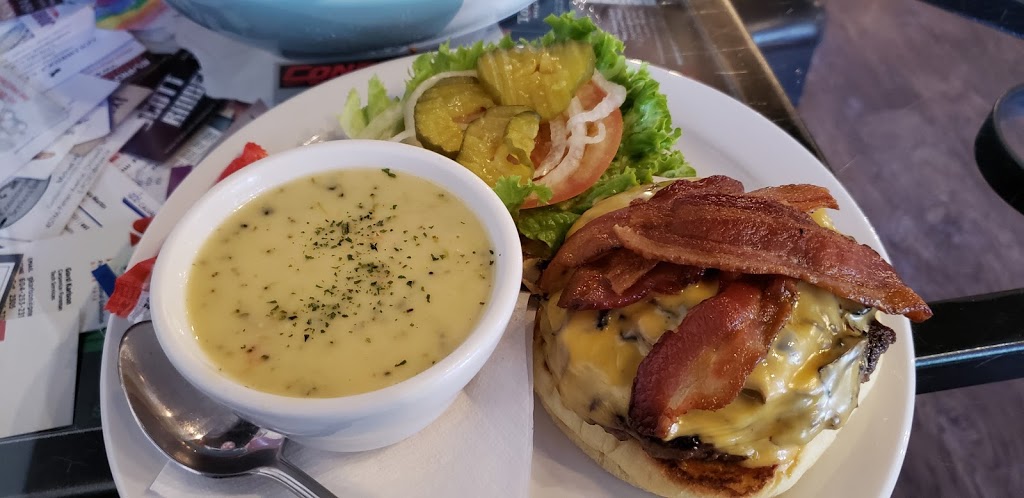 Rivers Restaurant | 42239 Yarrow Central Rd, Chilliwack, BC V2R 5E3, Canada | Phone: (604) 490-6626