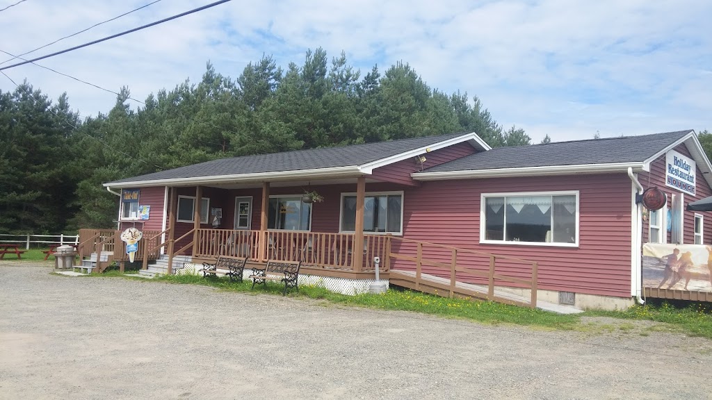 Nans Country Store & Liquor Agency | 1386 Bridge Dr, Cambridge-Narrows, NB E4C 1W1, Canada | Phone: (506) 488-2553
