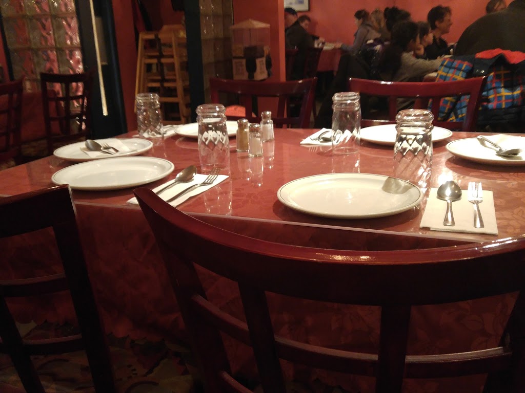 Spicy Hut | 203 4 St NE, Calgary, AB T2E 3S1, Canada | Phone: (403) 237-0830