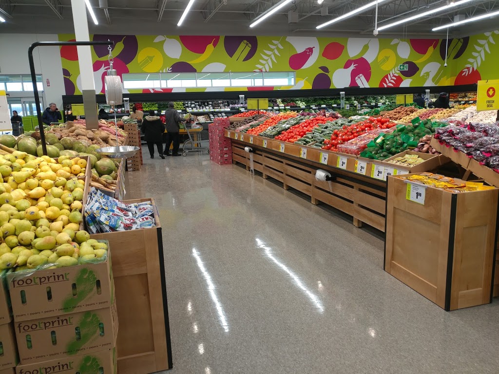 Chalo! Freshco | 8405 Financial Dr, Mississauga, ON L5N 8J4, Canada