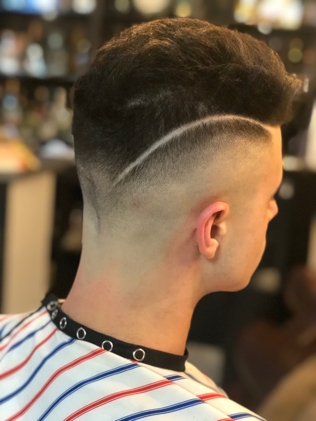 HighKlass Barbershop | 3577 Chemin du Souvenir, Laval, QC H7V 1X4, Canada | Phone: (450) 934-5527