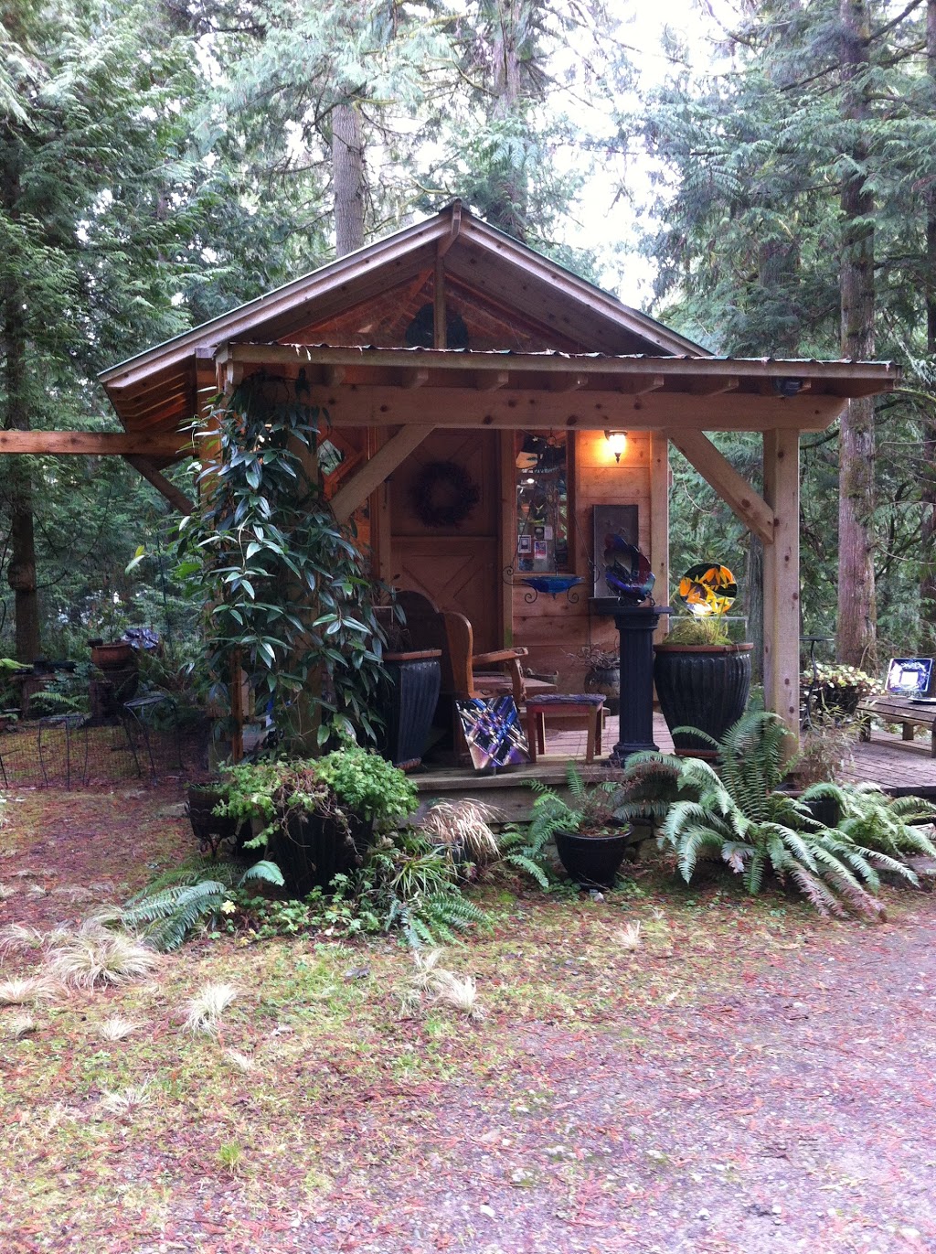 Marcia DeVicque Glassworks | 9840 Porlier Pass Rd, Galiano Island, BC V0N 1P0, Canada | Phone: (250) 539-5051