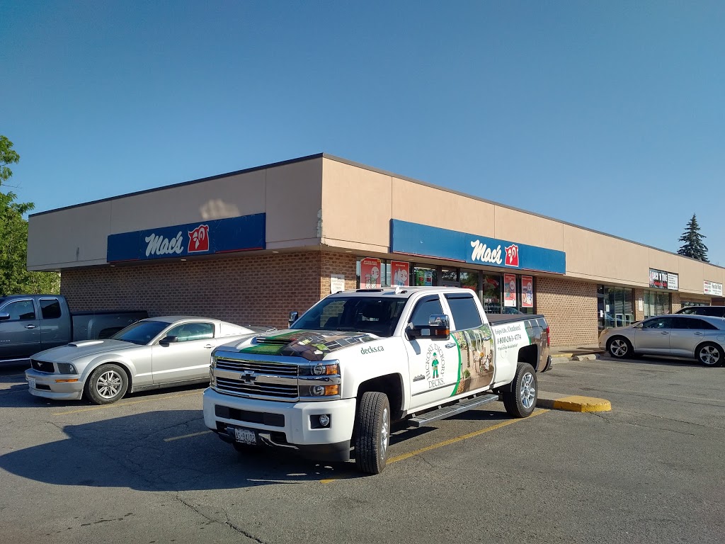 Macs | 21 Ontario St N, Grand Bend, ON N0M 1T0, Canada | Phone: (519) 238-5664