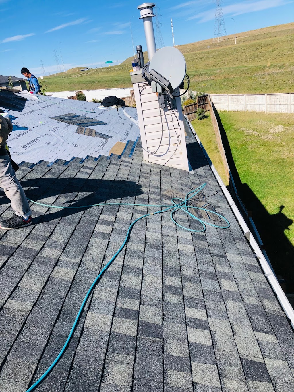 Right Way Roofing Company | 192 Country Hills Park NW, Calgary, AB T3K 5C9, Canada | Phone: (587) 572-5944