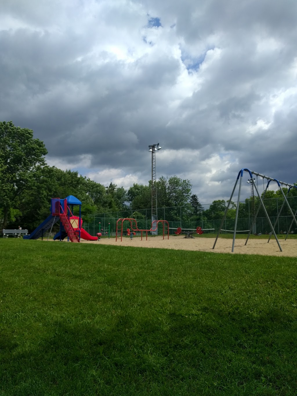 Sealey Park | 115 Main St S, Hamilton, ON L0R 2H0, Canada
