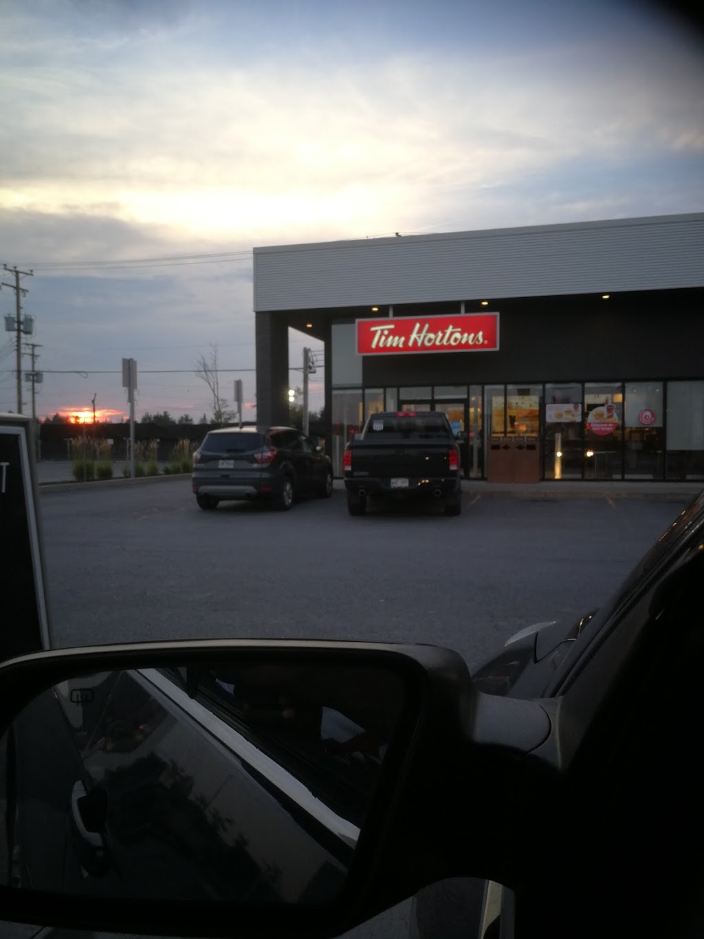 Tim Hortons | 18205 Boul de Versailles, Mirabel, QC J7J 0R6, Canada | Phone: (450) 433-3507