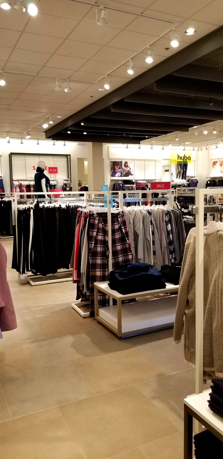Reitmans | 49 Woodlawn Rd W, Guelph, ON N1H 1G8, Canada | Phone: (519) 821-4536