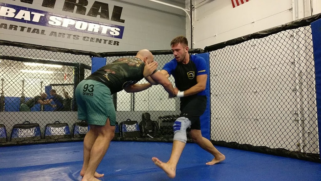 Central Combat Sports | 1565 Lauzon Rd #2, Windsor, ON N8S 3N4, Canada | Phone: (519) 987-3482