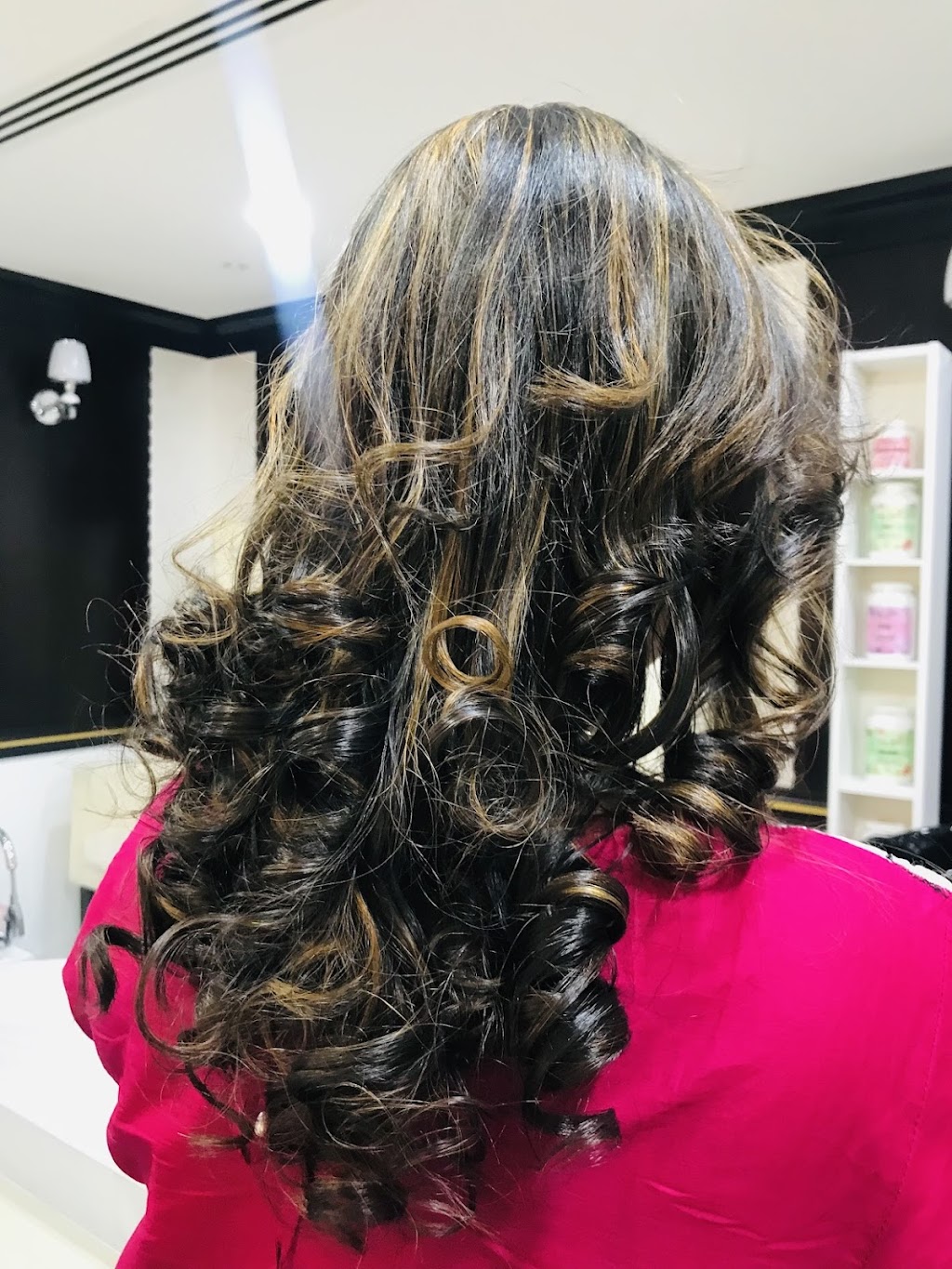 WannaDo Studio - Hair, Beauty & Brow Bar | The Amazing Brentwood, 4567 Lougheed Hwy. #201, Burnaby, BC V5C 3Z6, Canada | Phone: (604) 299-0215