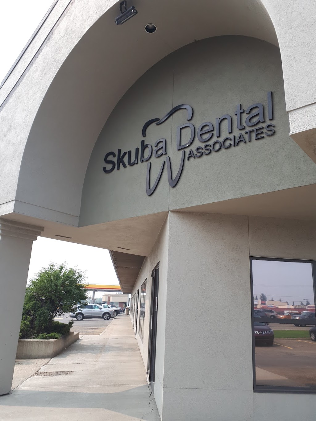 Skuba Dental Associates | 9704 153 Ave NW, Edmonton, AB T5X 5V2, Canada | Phone: (780) 473-2003