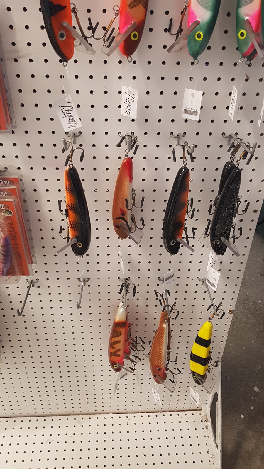 Pro Tackle | 43 Putman Industrial Rd, Belleville, ON K8N 4Z6, Canada | Phone: (613) 968-4111