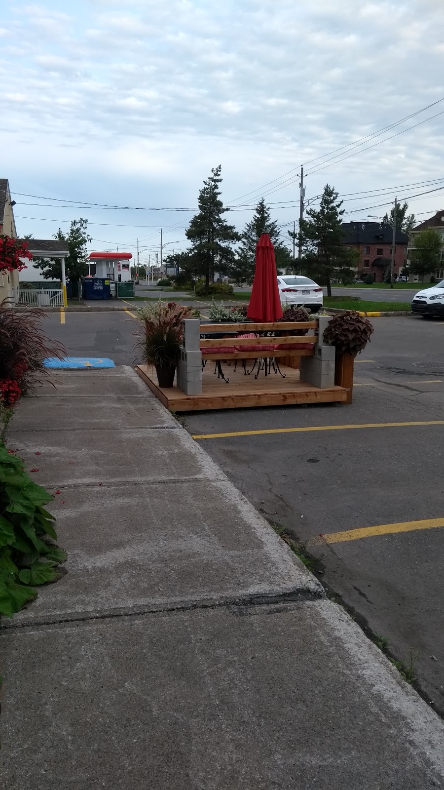 La Fabrique à Bagels | 12-1185, Boulevard Du Curé-Labelle, Blainville, QC J7C 4K6, Canada | Phone: (450) 951-3999